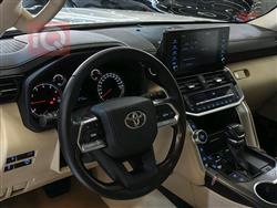 تۆیۆتا لاند کروزەر